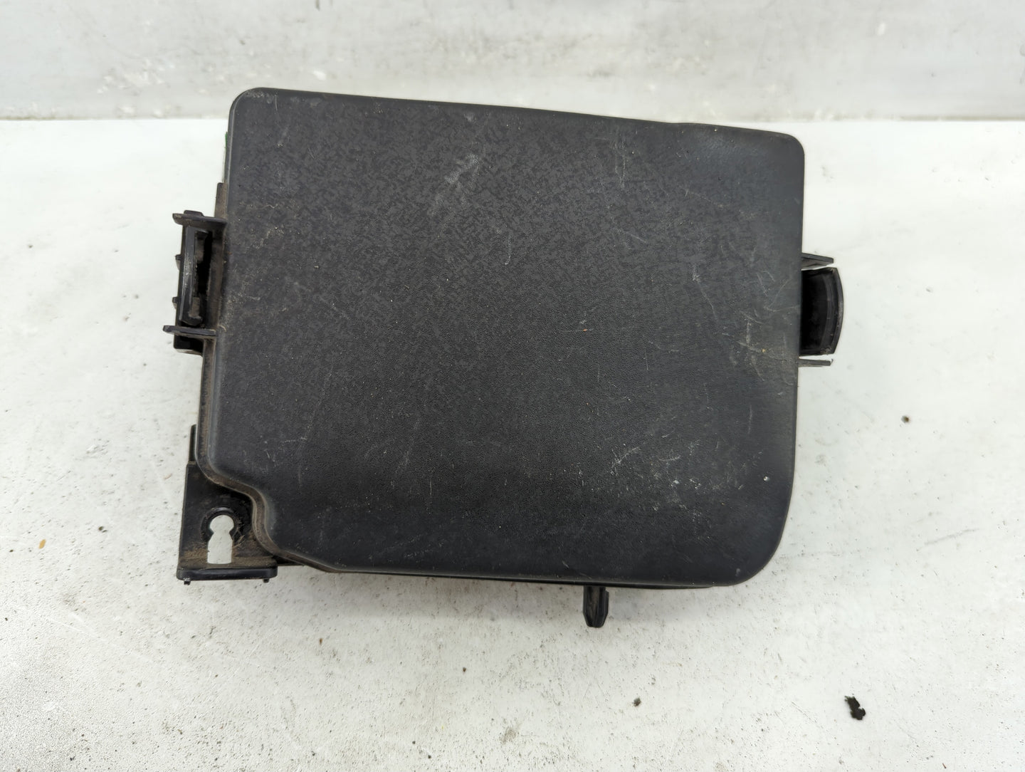 2014-2015 Hyundai Elantra Fusebox Fuse Box Panel Relay Module P/N:91239 A5245 Fits Fits 2014 2015 OEM Used Auto Parts - Oemu