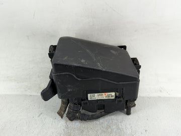 2014-2015 Hyundai Elantra Fusebox Fuse Box Panel Relay Module P/N:91239 A5245 Fits Fits 2014 2015 OEM Used Auto Parts - Oemu