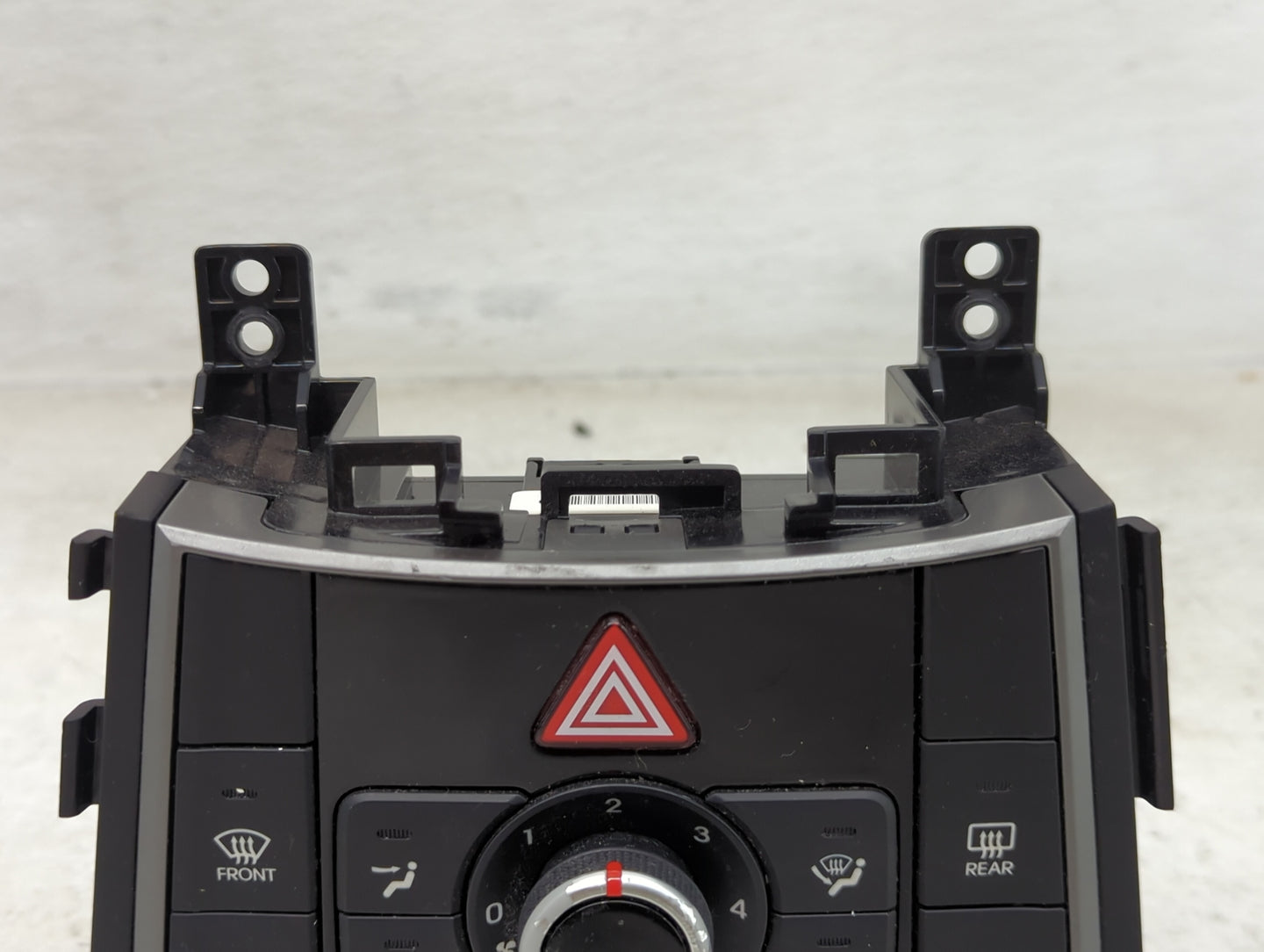 2014-2016 Hyundai Elantra Climate Control Module Temperature AC/Heater Replacement P/N:97250-3XCC0 C500-ATDCF Fits OEM Used 