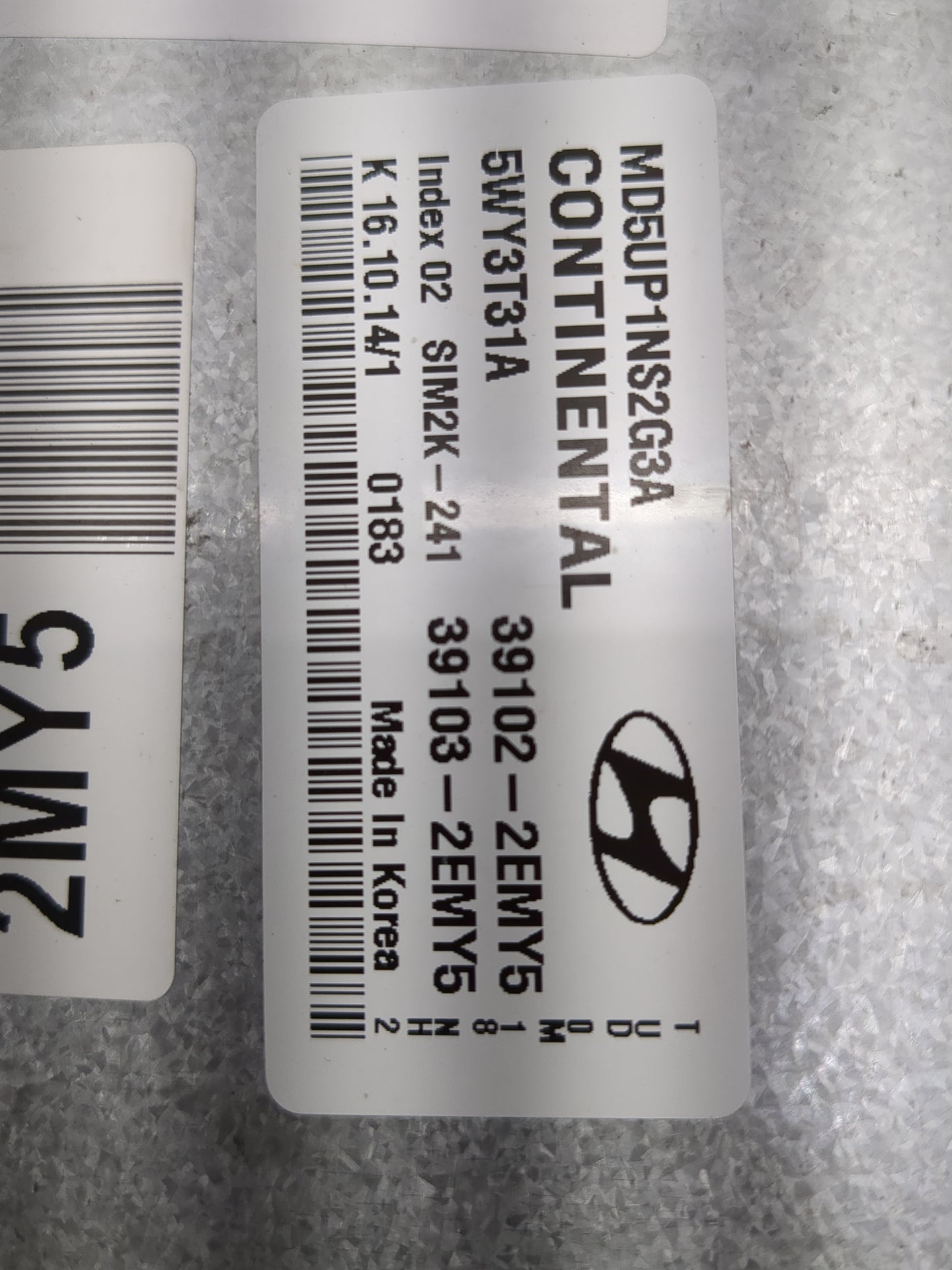 2015 Hyundai Elantra PCM Engine Control Computer ECU ECM PCU OEM P/N:MD5UP1NS2G3A 5WY3T31A, 39102-2EMY5, 39103-2EMY5 Fits OE