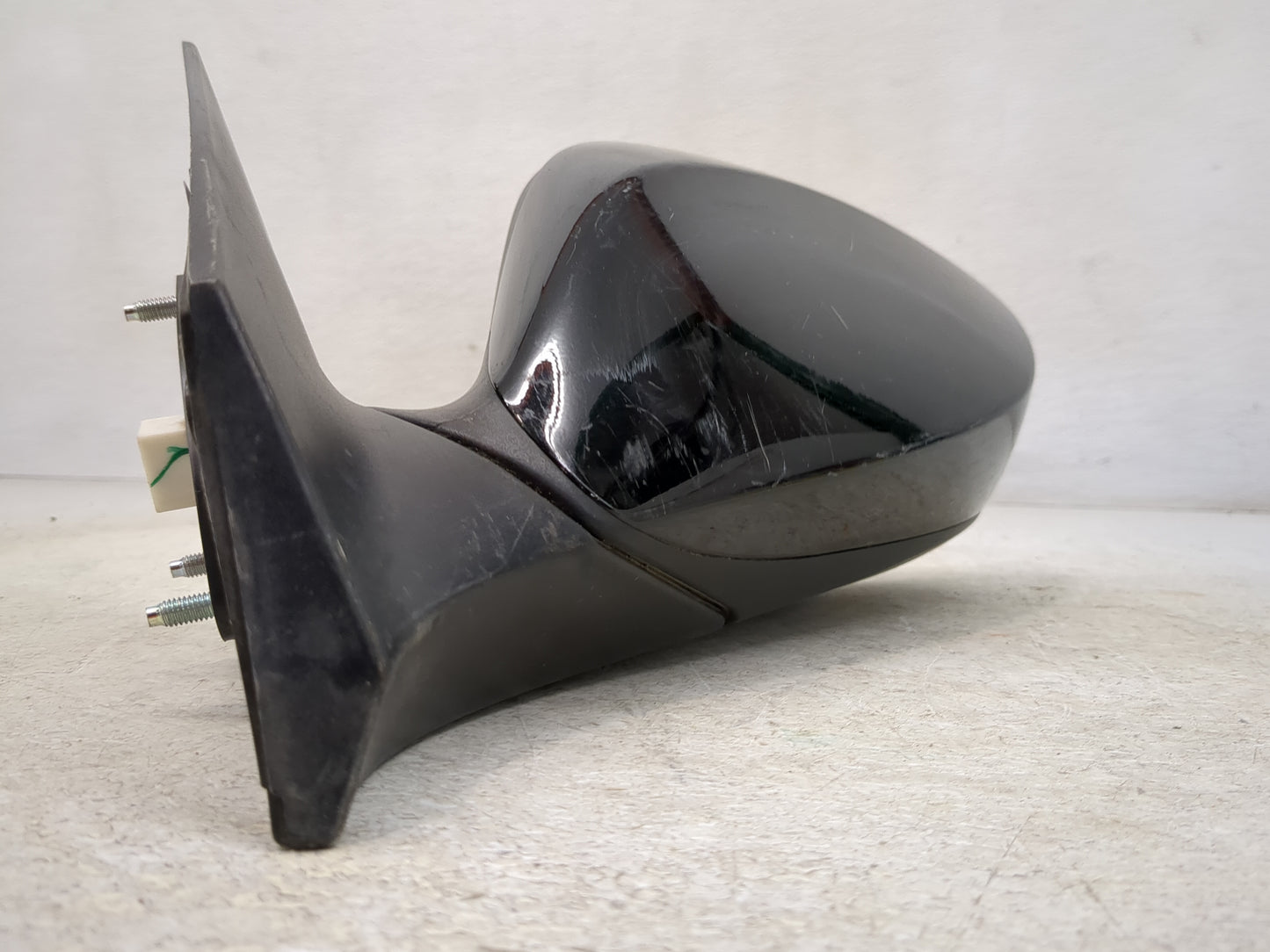2015-2016 Hyundai Elantra Driver Side View Mirror - Left Door Mirror OEM Used - Oemusedautoparts1.com