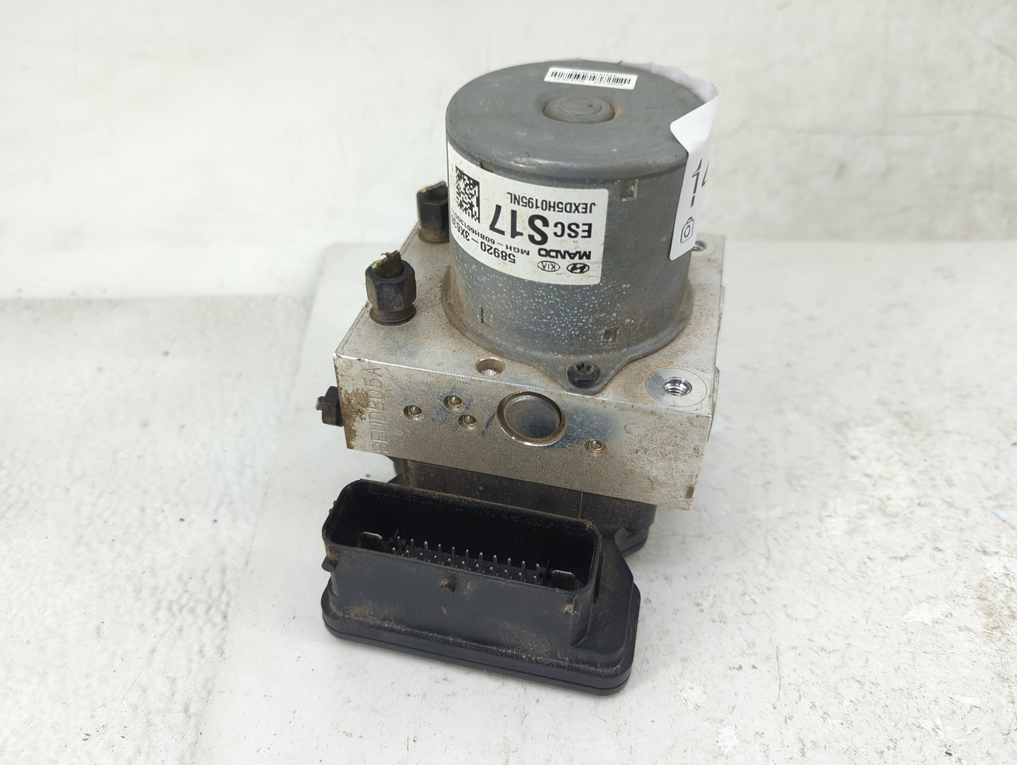 2014-2016 Hyundai Elantra ABS Pump Control Module Replacement P/N:BE6003G510 Fits Fits 2014 2015 2016 OEM Used Auto Parts - 