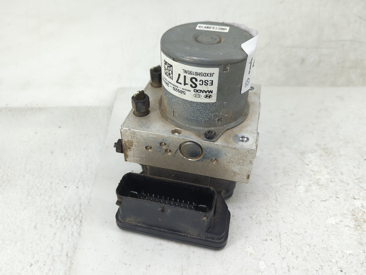 2014-2016 Hyundai Elantra ABS Pump Control Module Replacement P/N:BE6003G510 Fits Fits 2014 2015 2016 OEM Used Auto Parts - 