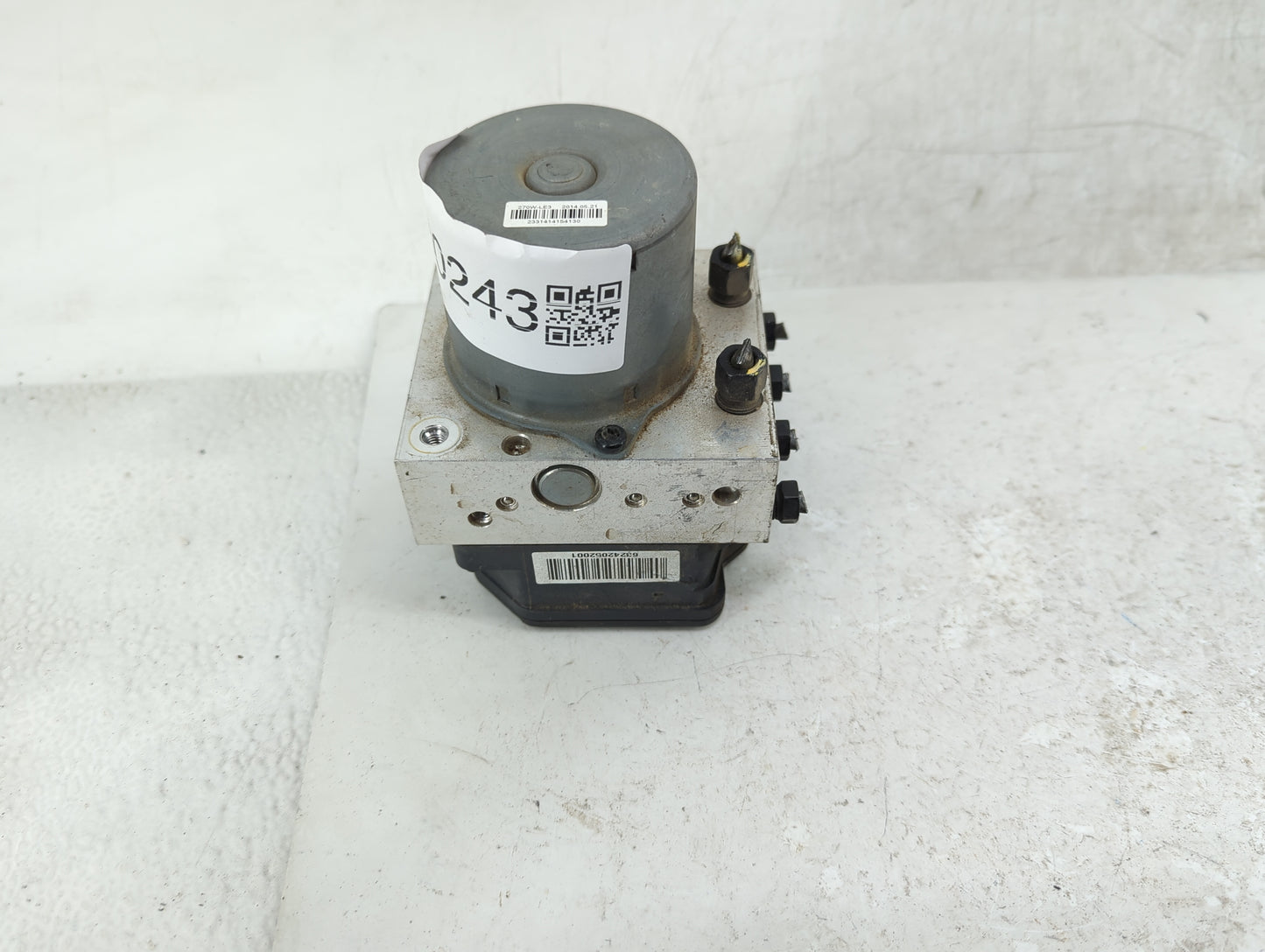 2014-2016 Hyundai Elantra ABS Pump Control Module Replacement P/N:BE6003G510 Fits Fits 2014 2015 2016 OEM Used Auto Parts - 