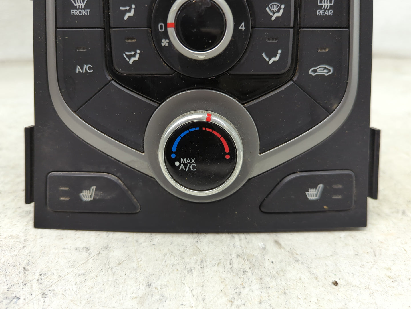 2015 Hyundai Elantra Climate Control Module Temperature AC/Heater Replacement P/N:97250-3XCD0 C500-ATDCH Fits OEM Used Auto 