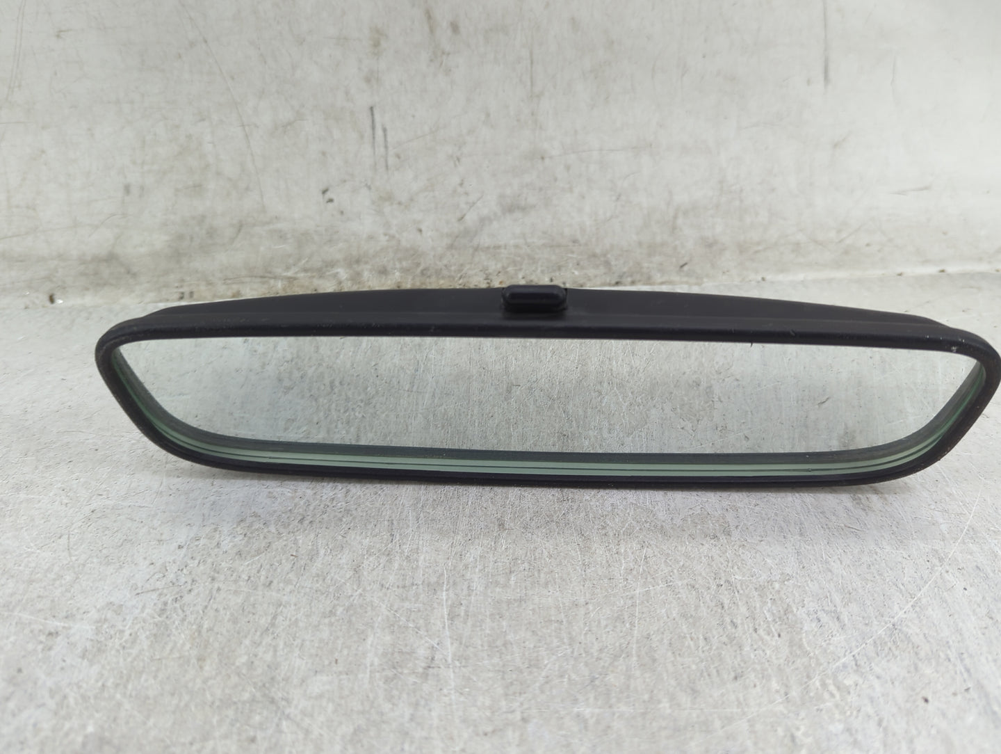 2011-2020 Hyundai Elantra Interior Rear View Mirror Replacement OEM P/N:E4012143 Fits OEM Used Auto Parts - Oemusedautoparts