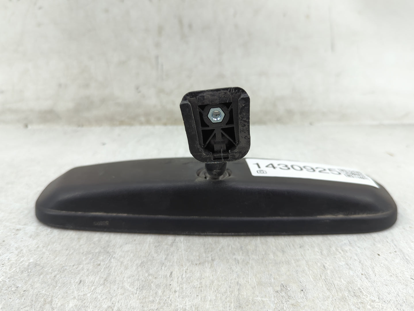 2011-2020 Hyundai Elantra Interior Rear View Mirror Replacement OEM P/N:E4012143 Fits OEM Used Auto Parts - Oemusedautoparts