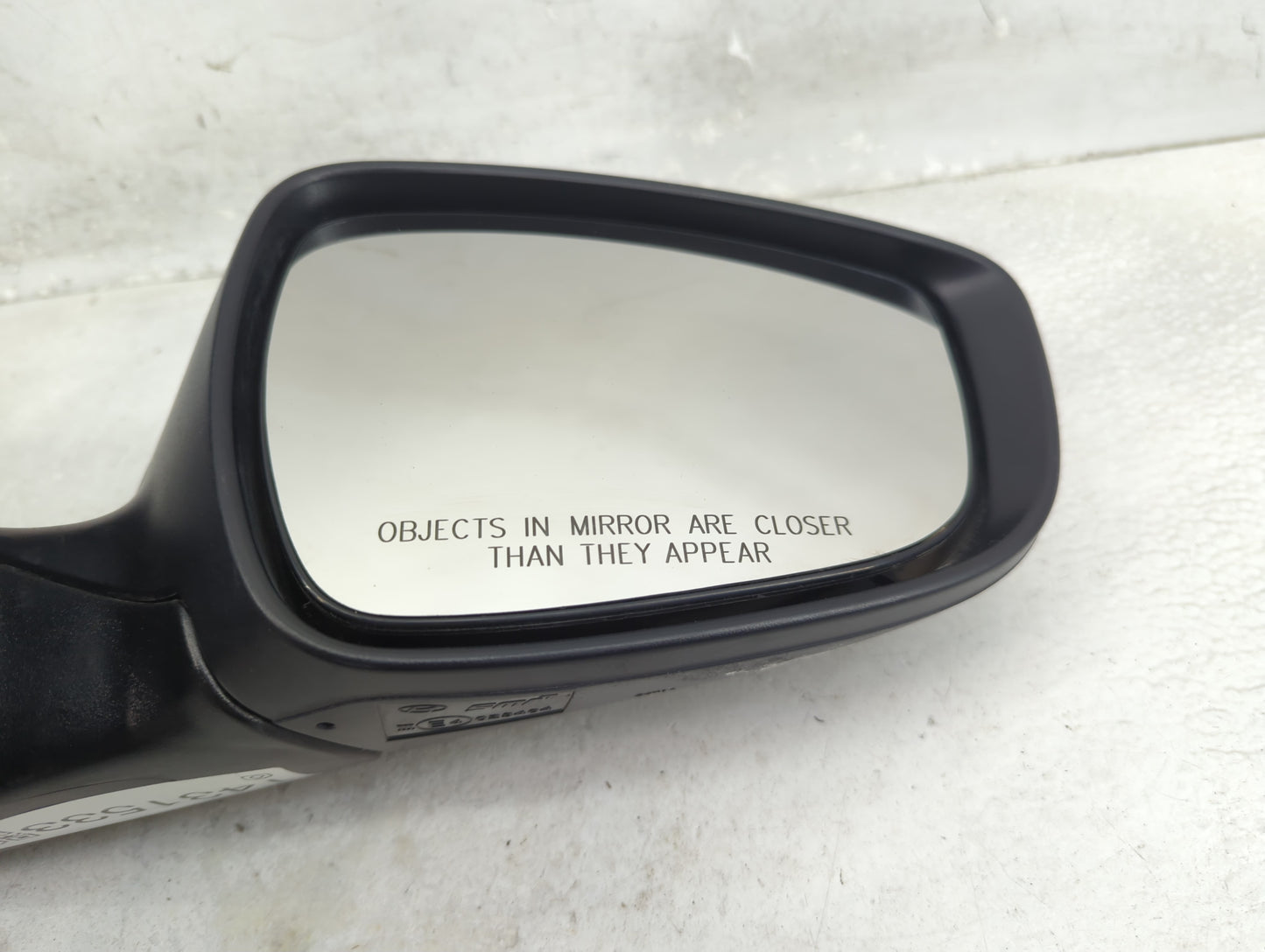 2014-2017 Hyundai Elantra Passenger Side View Mirror - Right Door Mirror OEM Used - Oemusedautoparts1.com