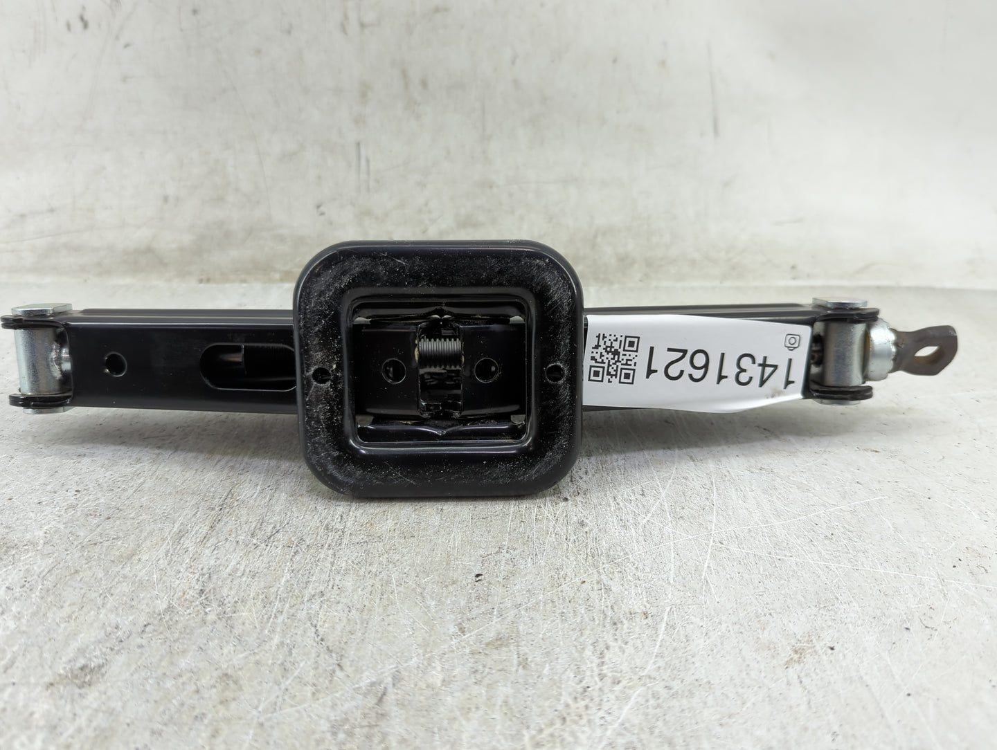 2015 Hyundai Elantra Spare Scissor Car Jack - Oemusedautoparts1.com