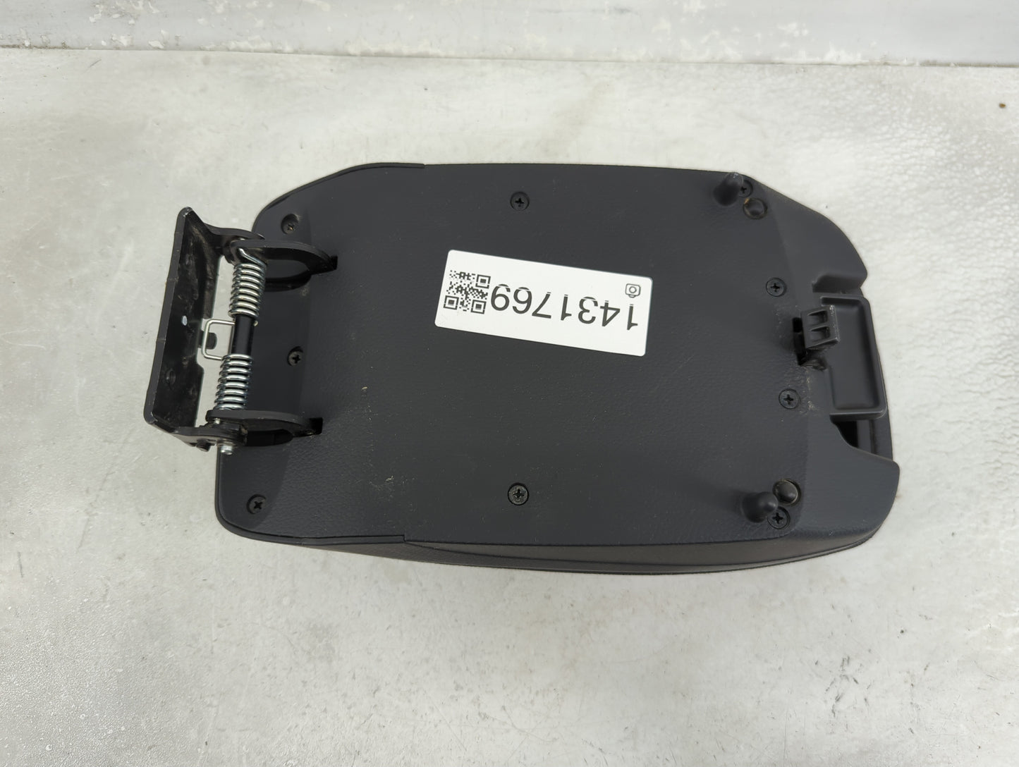 2015 Hyundai Elantra Center Console Armrest Cover Lid P/N:84660-A5100 Fits OEM Used Auto Parts - Oemusedautoparts1.com
