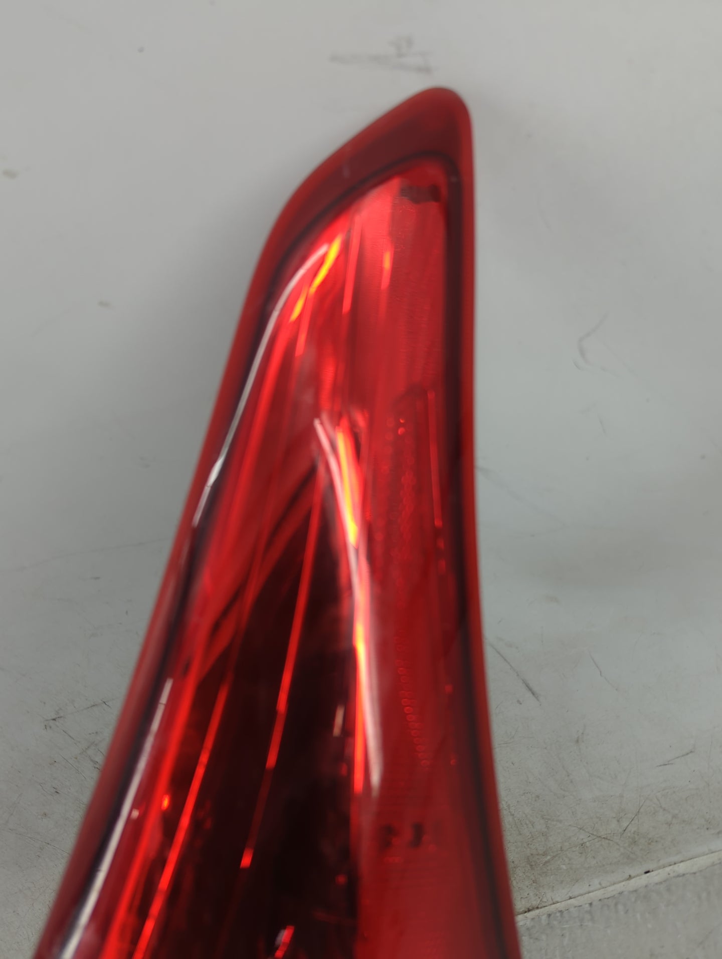 2013-2017 Hyundai Elantra Tail Light Assembly Passenger Right OEM P/N:92402-A51 Fits Fits 2013 2014 2015 2016 2017 OEM Used 