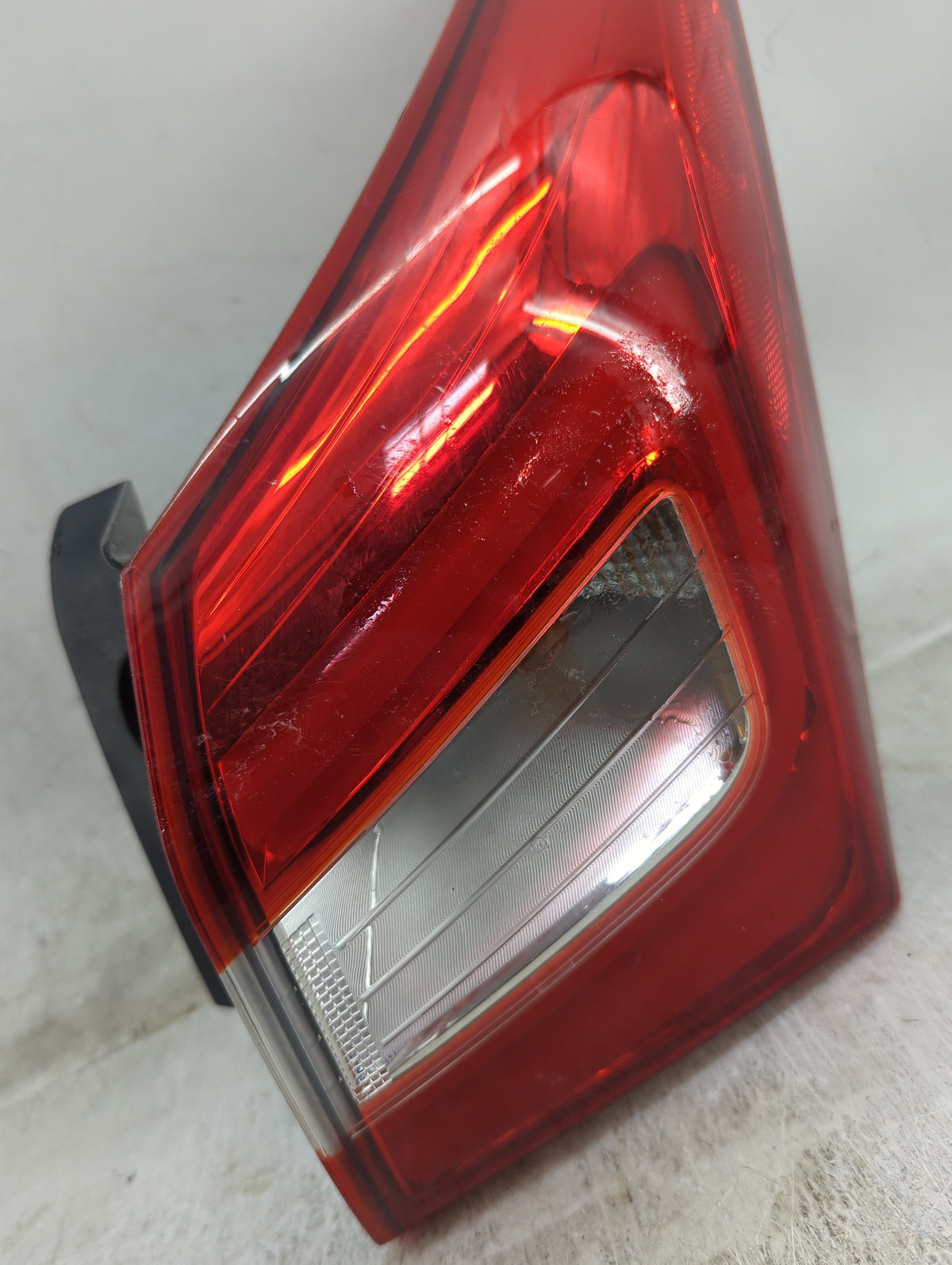 2013-2017 Hyundai Elantra Tail Light Assembly Passenger Right OEM P/N:92402-A51 Fits Fits 2013 2014 2015 2016 2017 OEM Used 
