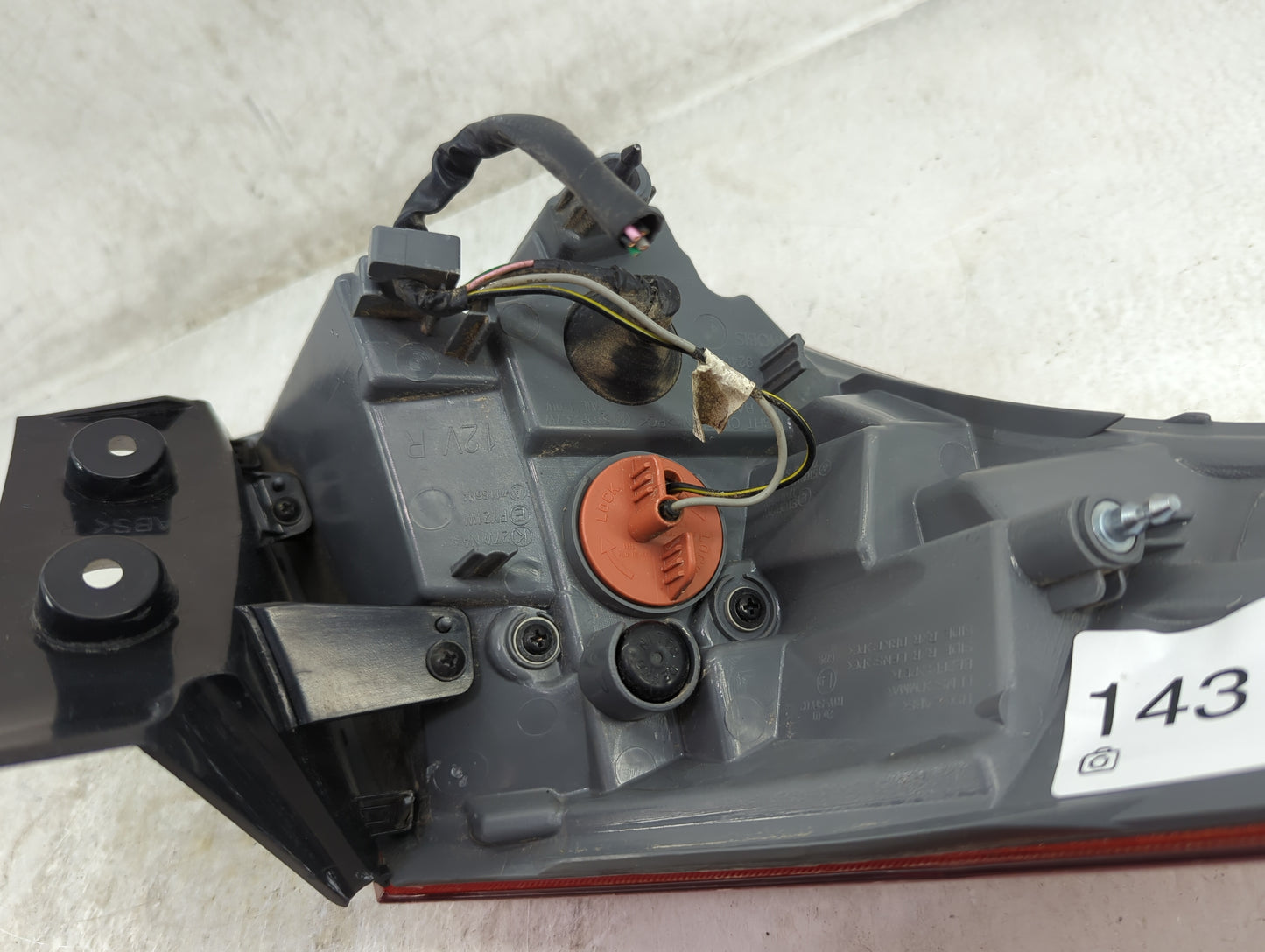 2013-2017 Hyundai Elantra Tail Light Assembly Passenger Right OEM P/N:92402-A51 Fits Fits 2013 2014 2015 2016 2017 OEM Used 