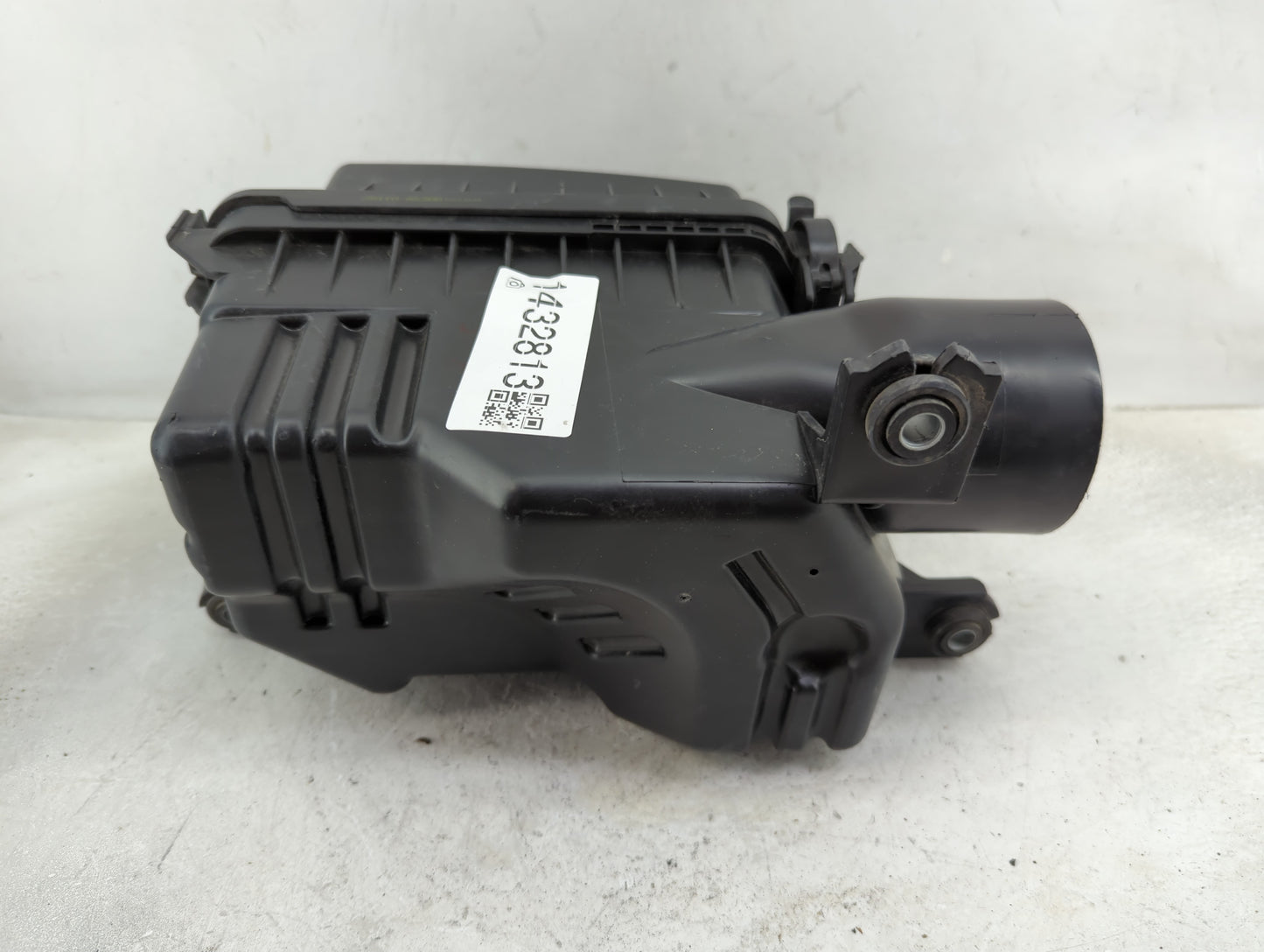 2015 Hyundai Elantra Air Cleaner Intake-duct Hose Tube - Oemusedautoparts1.com