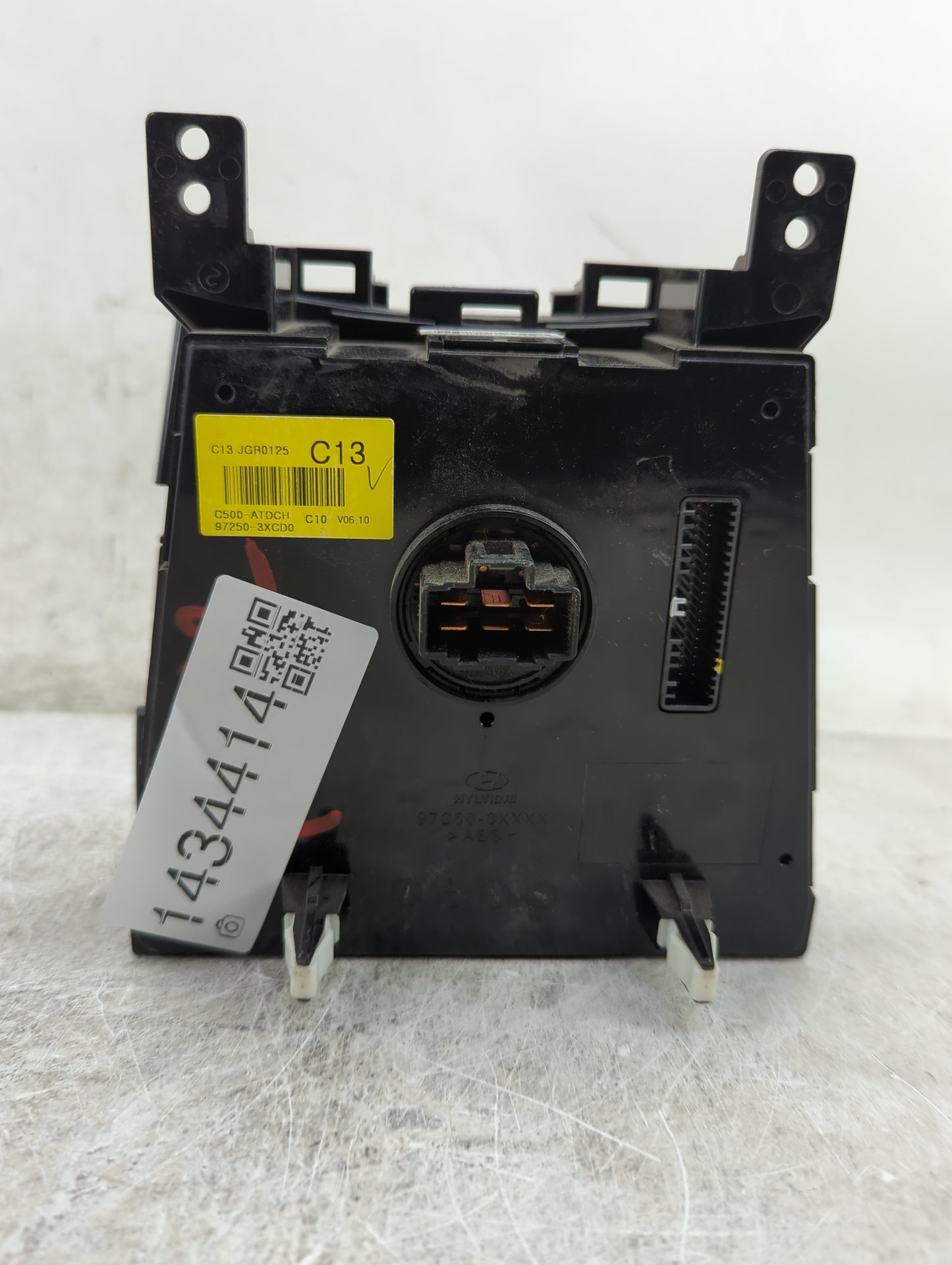2014-2016 Hyundai Elantra Climate Control Module Temperature AC/Heater Replacement P/N:97250-3XCD0 Fits Fits 2014 2015 2016 