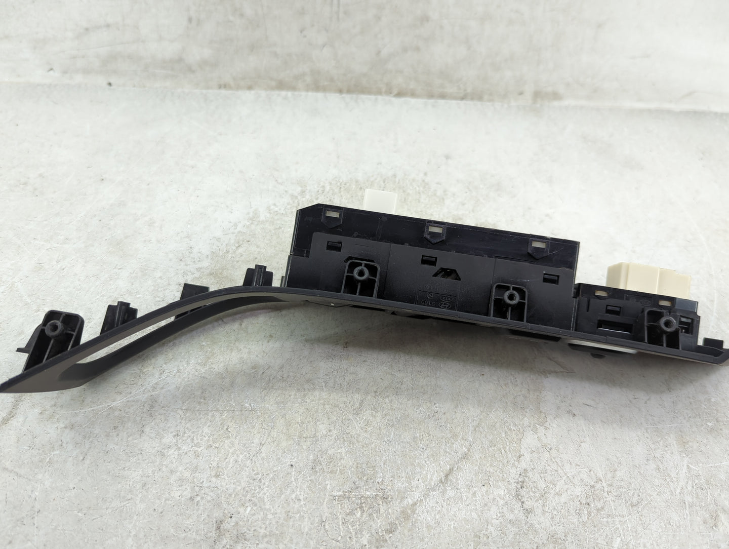 2014-2016 Hyundai Elantra Master Power Window Switch Replacement Driver Side Left Fits Fits 2014 2015 2016 OEM Used Auto Par