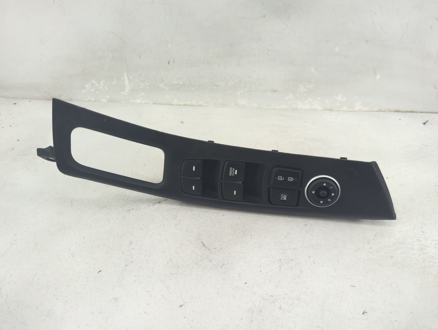 2014-2016 Hyundai Elantra Master Power Window Switch Replacement Driver Side Left P/N:93570-3X032RY Fits Fits 2014 2015 2016