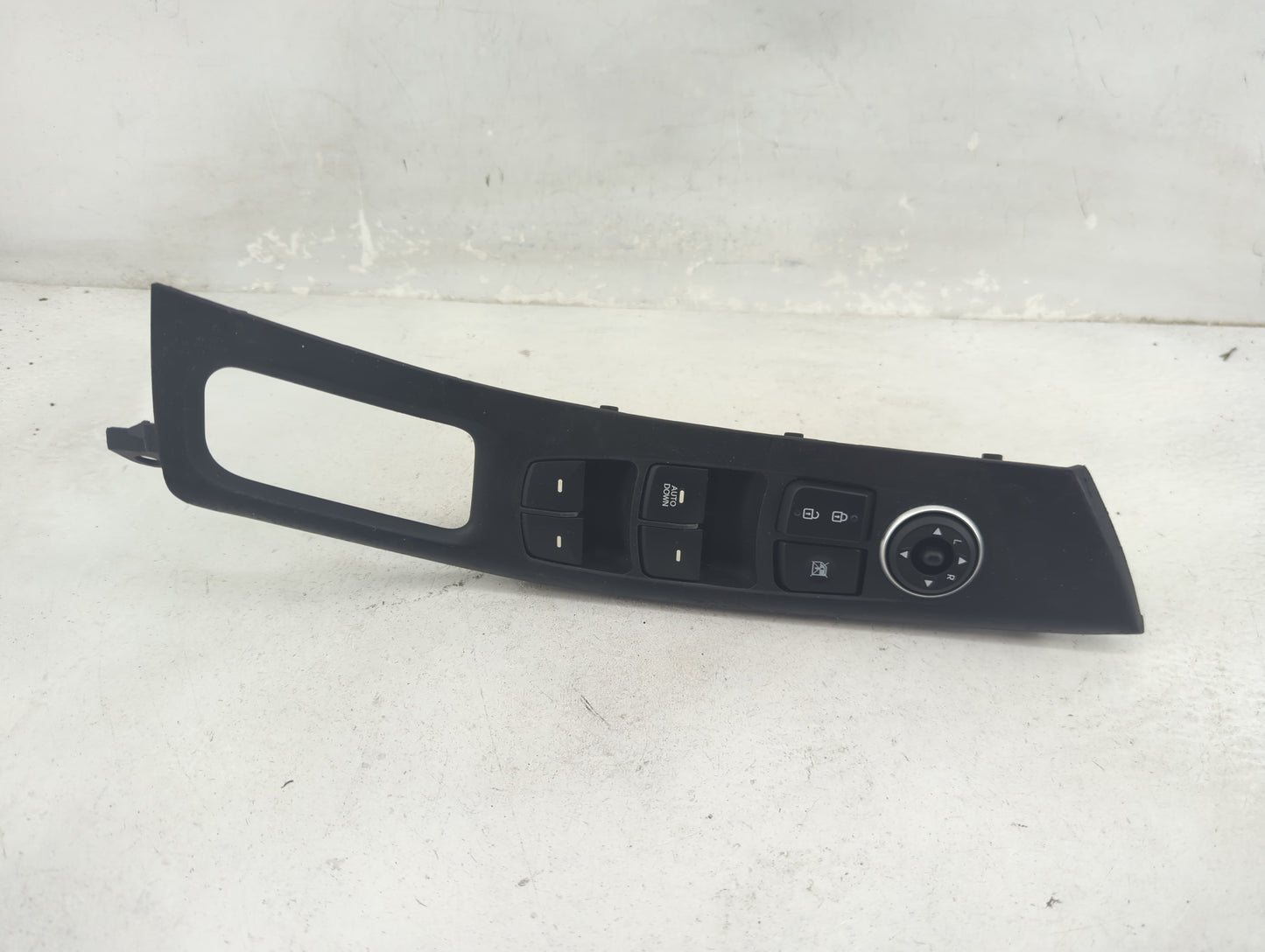 2014-2016 Hyundai Elantra Master Power Window Switch Replacement Driver Side Left P/N:93570-3X032RY Fits Fits 2014 2015 2016