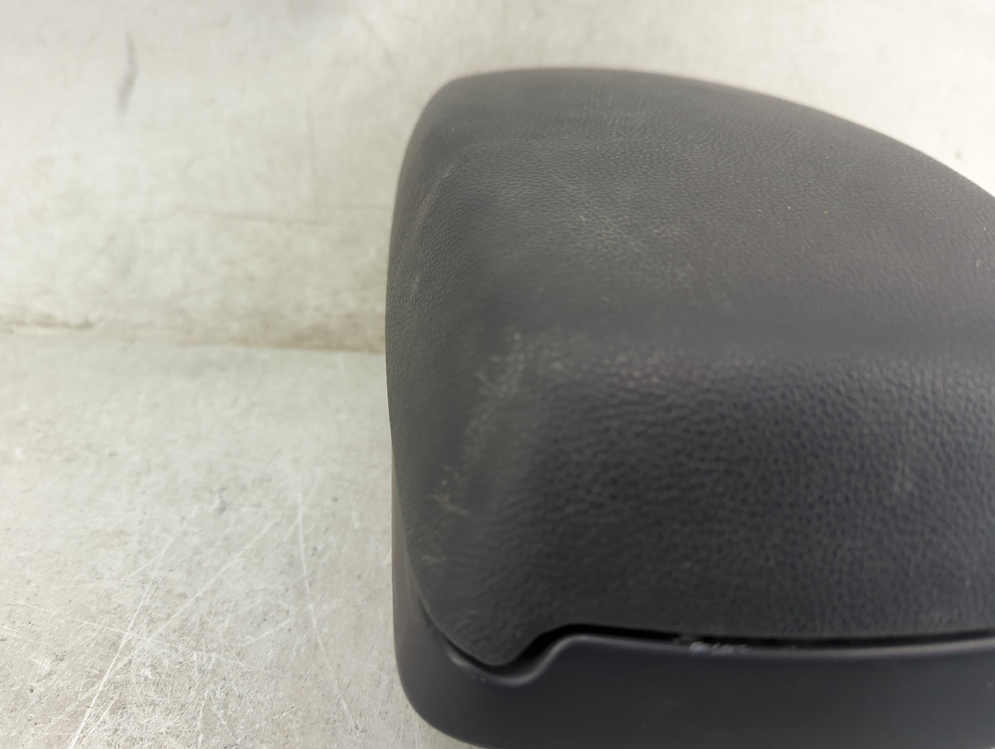 2015 Hyundai Elantra Center Floor Console Fits OEM Used Auto Parts - Oemusedautoparts1.com