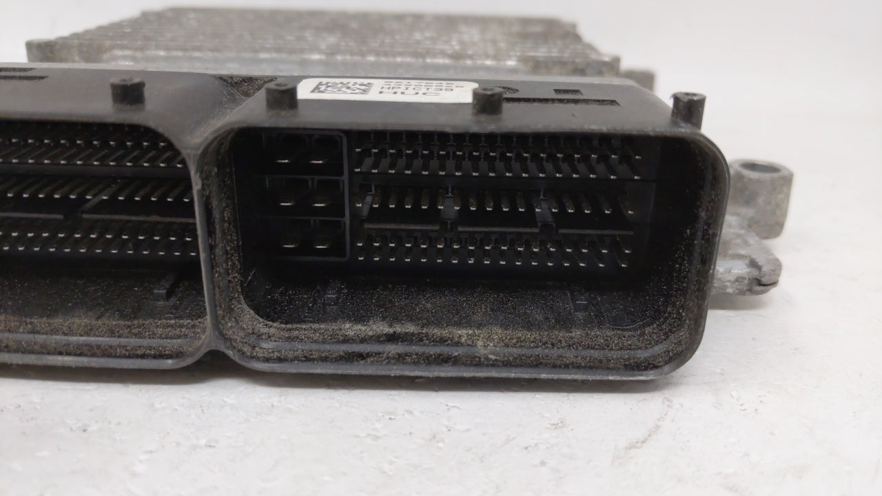 2015 Hyundai Elantra PCM Engine Control Computer ECU ECM PCU OEM P/N:39102-2EMY5 39103-2EMY5 Fits OEM Used Auto Parts - Oemu