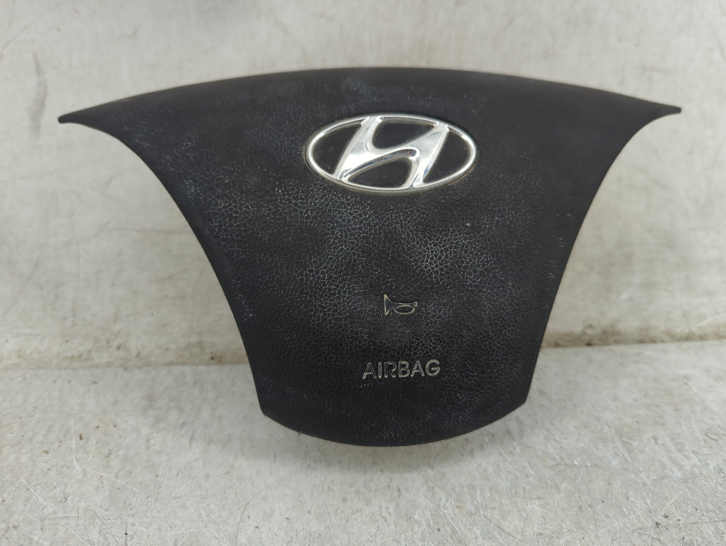 2011-2016 Hyundai Elantra Air Bag Driver Left Steering Wheel Mounted 1458779 - Oemusedautoparts1.com