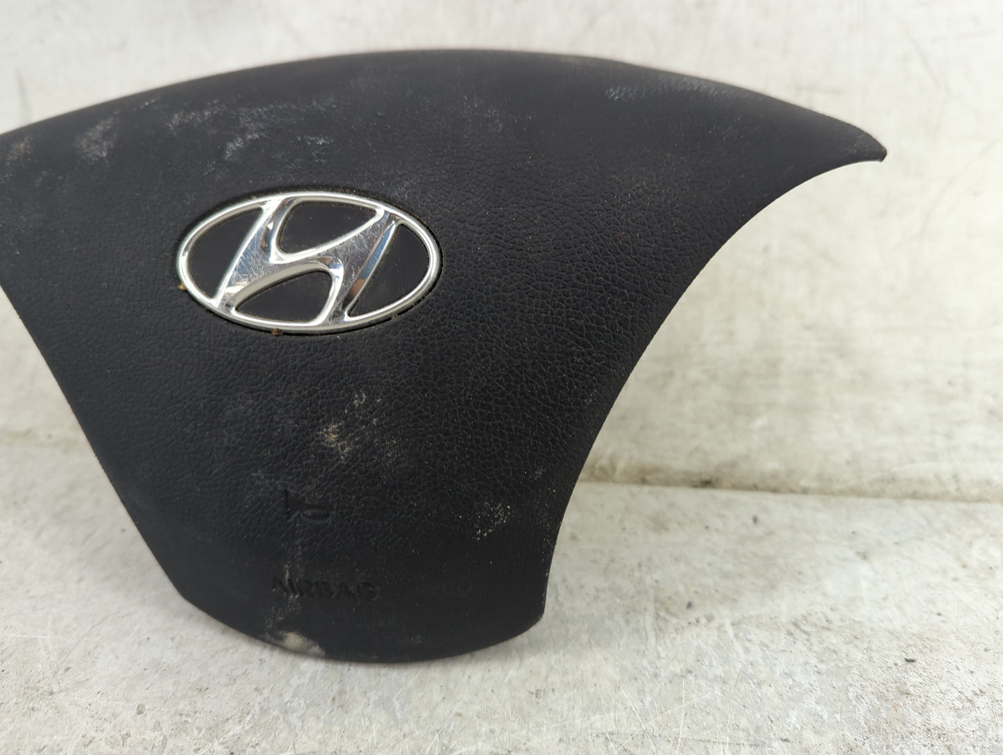2011-2016 Hyundai Elantra Air Bag Driver Left Steering Wheel Mounted 1458893 - Oemusedautoparts1.com