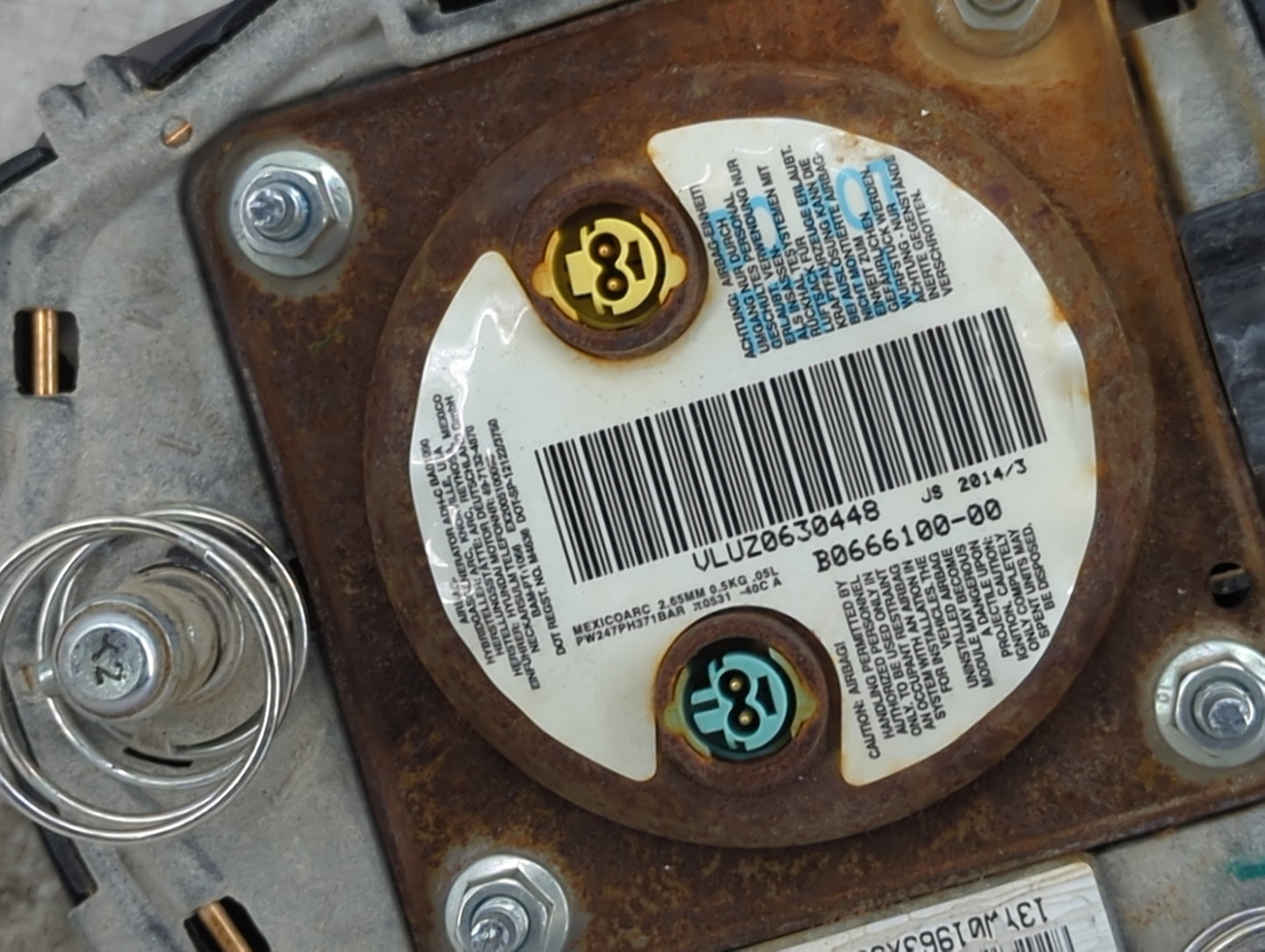 2011-2016 Hyundai Elantra Air Bag Driver Left Steering Wheel Mounted 1458893 - Oemusedautoparts1.com