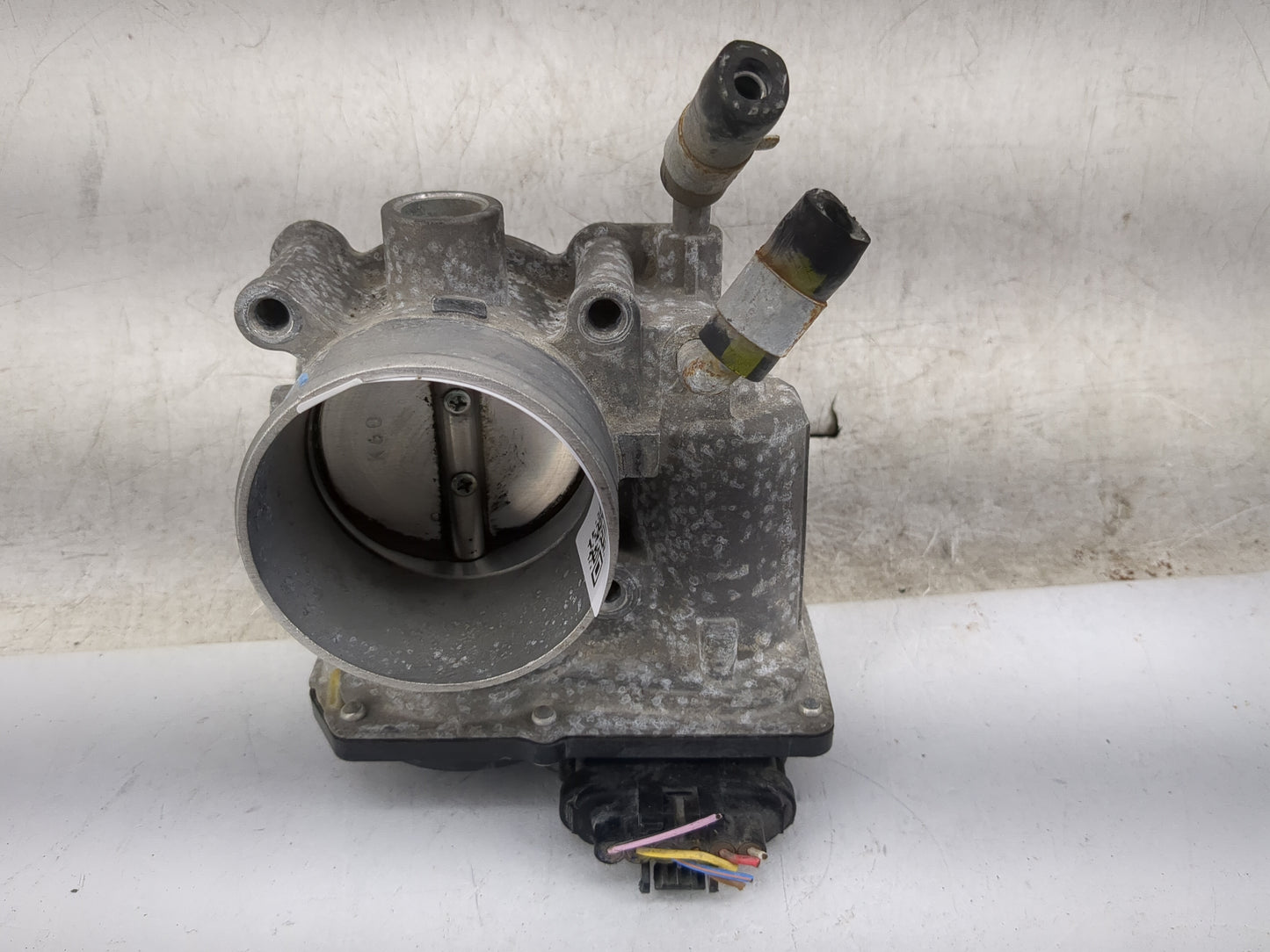 2011-2020 Hyundai Elantra Throttle Body P/N:35100-2E000 Fits Fits 2011 2012 2013 2014 2015 2016 2017 2018 2019 2020 2021 OEM