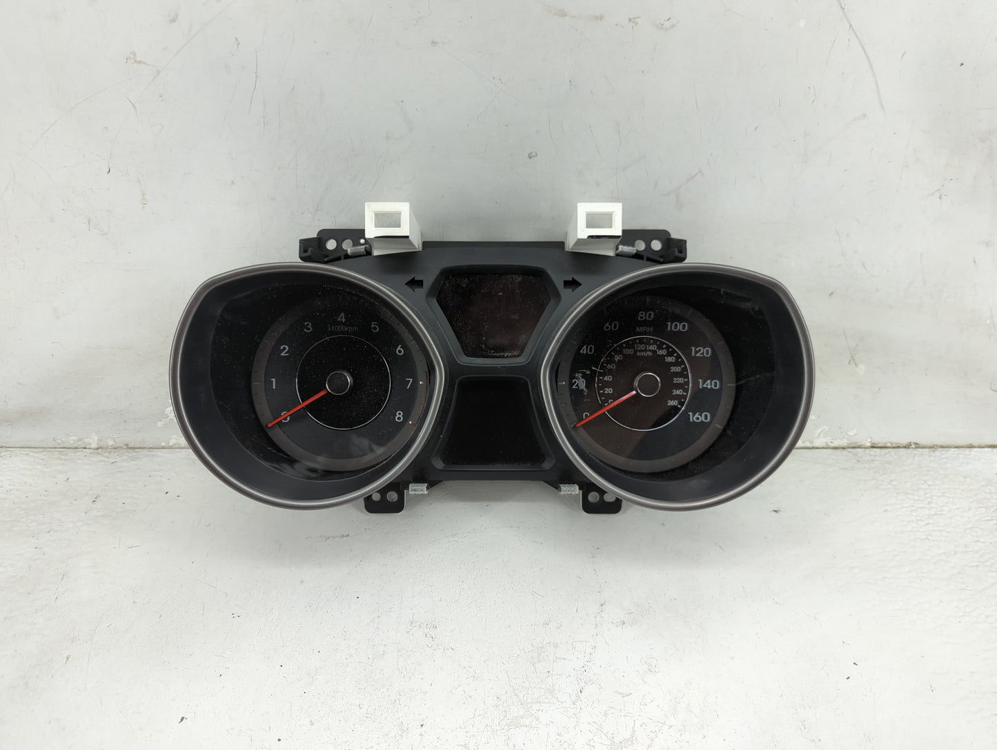 2014-2016 Hyundai Elantra Instrument Cluster Speedometer Gauges P/N:3900022826 120412, 94001-3Y520 Miles: Fits Fits 2014 201