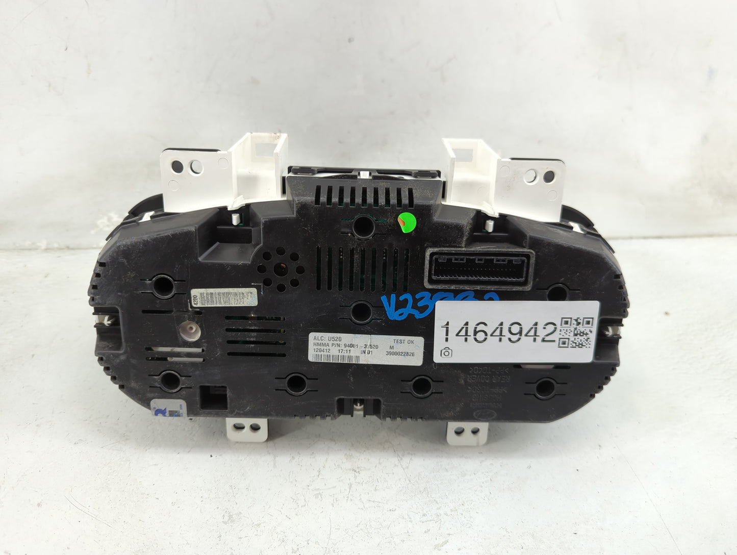 2014-2016 Hyundai Elantra Instrument Cluster Speedometer Gauges P/N:3900022826 120412, 94001-3Y520 Miles: Fits Fits 2014 201