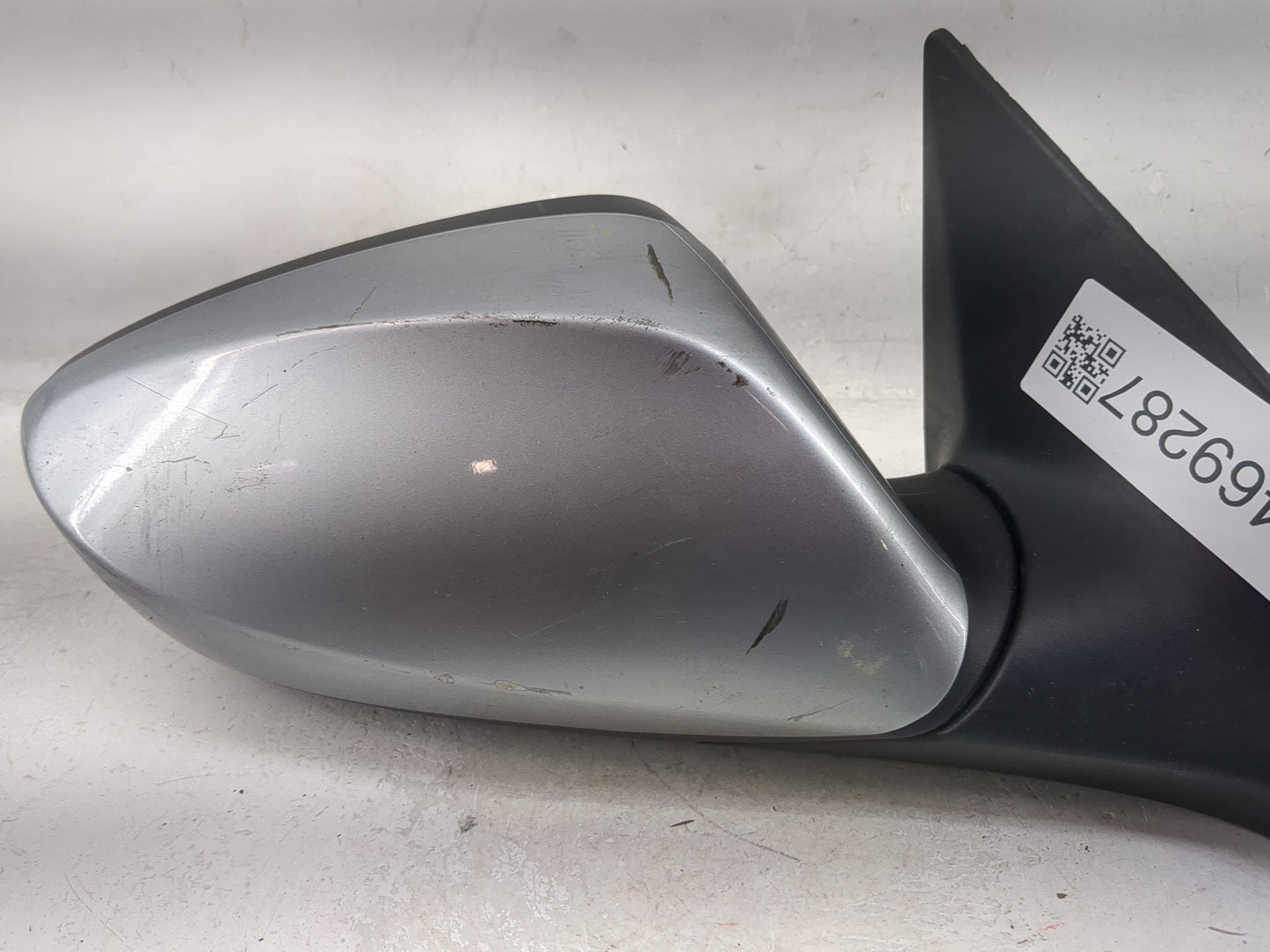 2014-2016 Hyundai Elantra Passenger Side View Mirror - Right Door Mirror OEM Used - Oemusedautoparts1.com