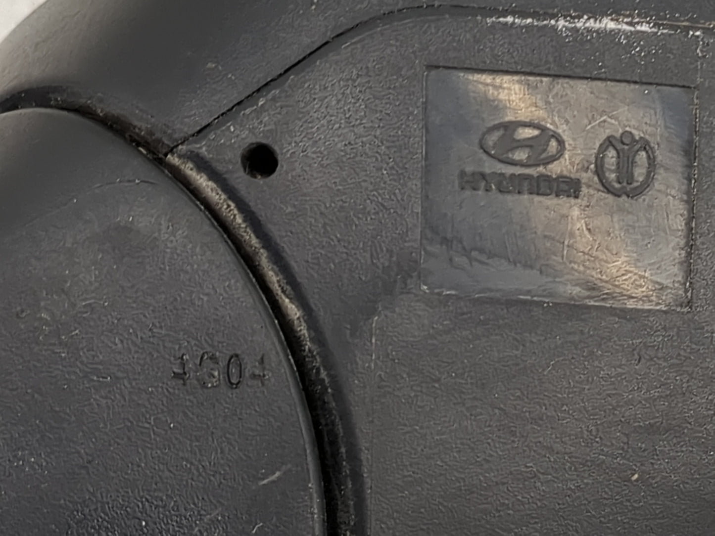 2014-2016 Hyundai Elantra Passenger Side View Mirror - Right Door Mirror OEM Used - Oemusedautoparts1.com