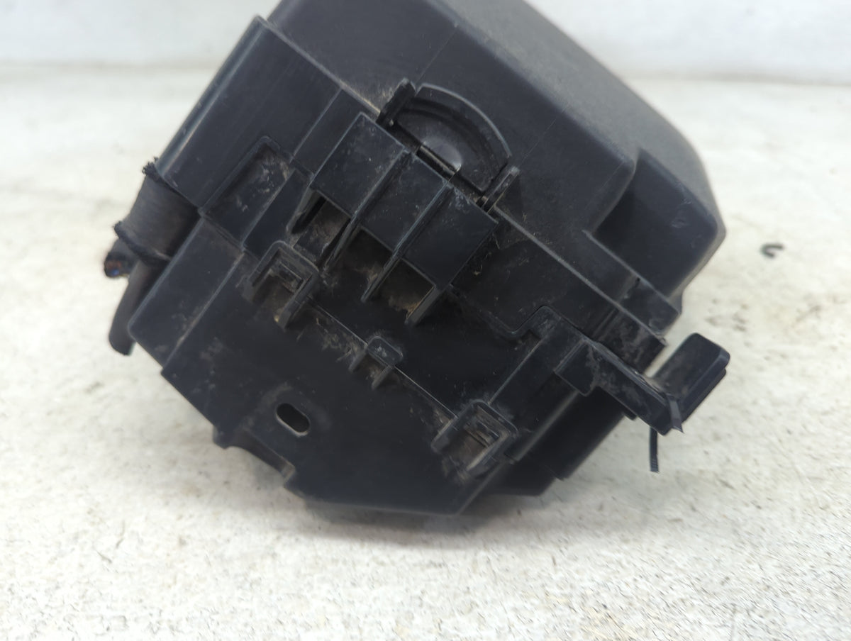 2015 Hyundai Elantra Fusebox Fuse Box Panel Relay Module P/N:MG666013 91957-3X100, V5U030060F17842000039, V5S120191Y060UA Fi