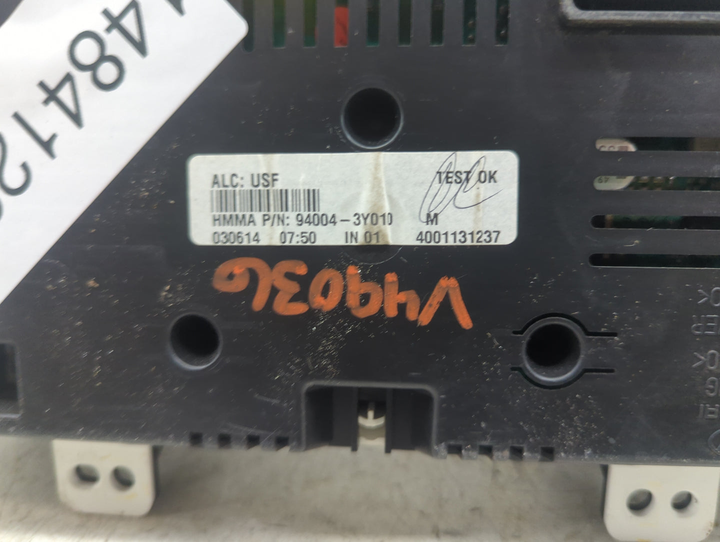 2014-2016 Hyundai Elantra Instrument Cluster Speedometer Gauges P/N:94004-3Y010 Miles: Fits Fits 2014 2015 2016 OEM Used Aut