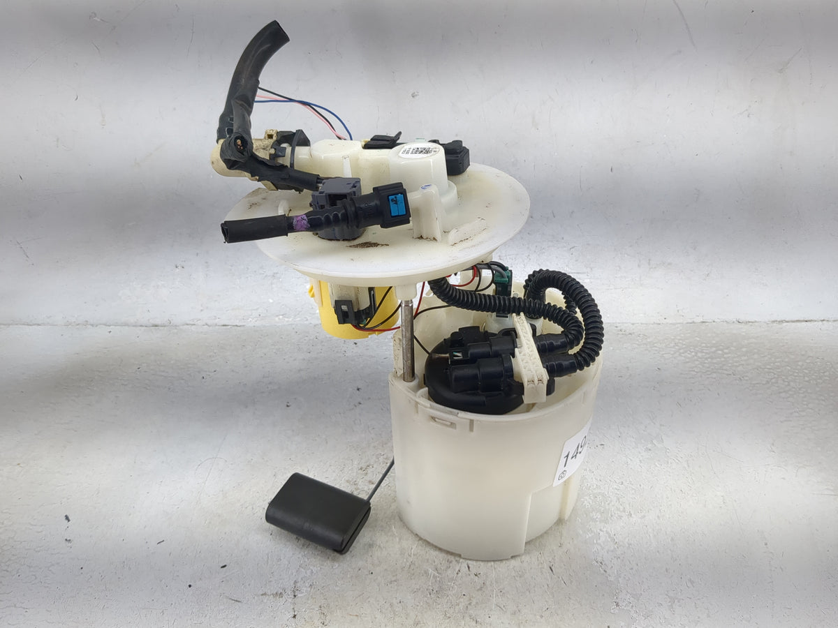 2011-2016 Hyundai Elantra Electrical Gas Fuel Pump Assembly 1492898 - Oemusedautoparts1.com