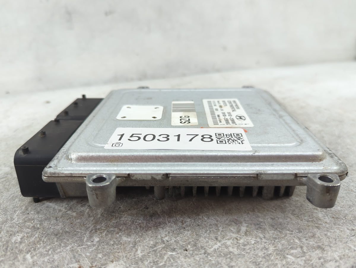 2015 Hyundai Elantra PCM Engine Control Computer ECU ECM PCU OEM P/N:MD5UP1NS2G3A 5WY3T27A, 39102-2EMW5, 39103-2EMW5 Fits OE