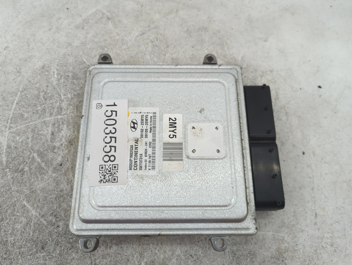 2015 Hyundai Elantra PCM Engine Control Computer ECU ECM PCU OEM P/N:MD5UP1NS2G3A 5WY3T31A, 39102-2EMY5, 39103-2EMY5 Fits OE