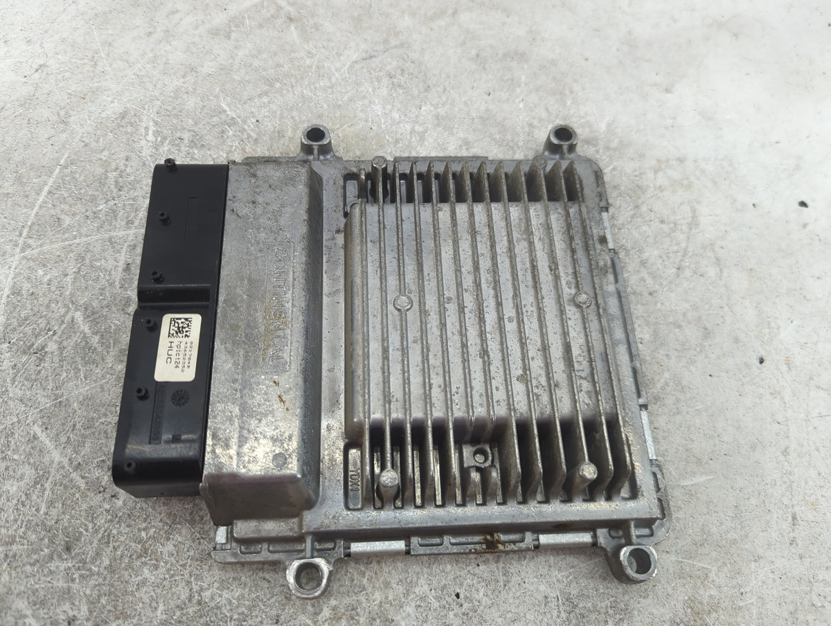 2015 Hyundai Elantra PCM Engine Control Computer ECU ECM PCU OEM P/N:MD5UP1NS2G3A 5WY3T31A, 39102-2EMY5, 39103-2EMY5 Fits OE