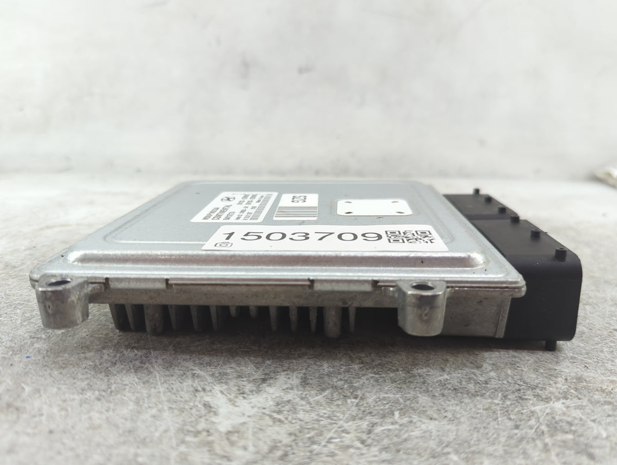 2015 Hyundai Elantra PCM Engine Control Computer ECU ECM PCU OEM P/N:MD5UP1NS2G3A 5WY3T27A, 39102-2EMW5, 39103-2EMW5 Fits OE