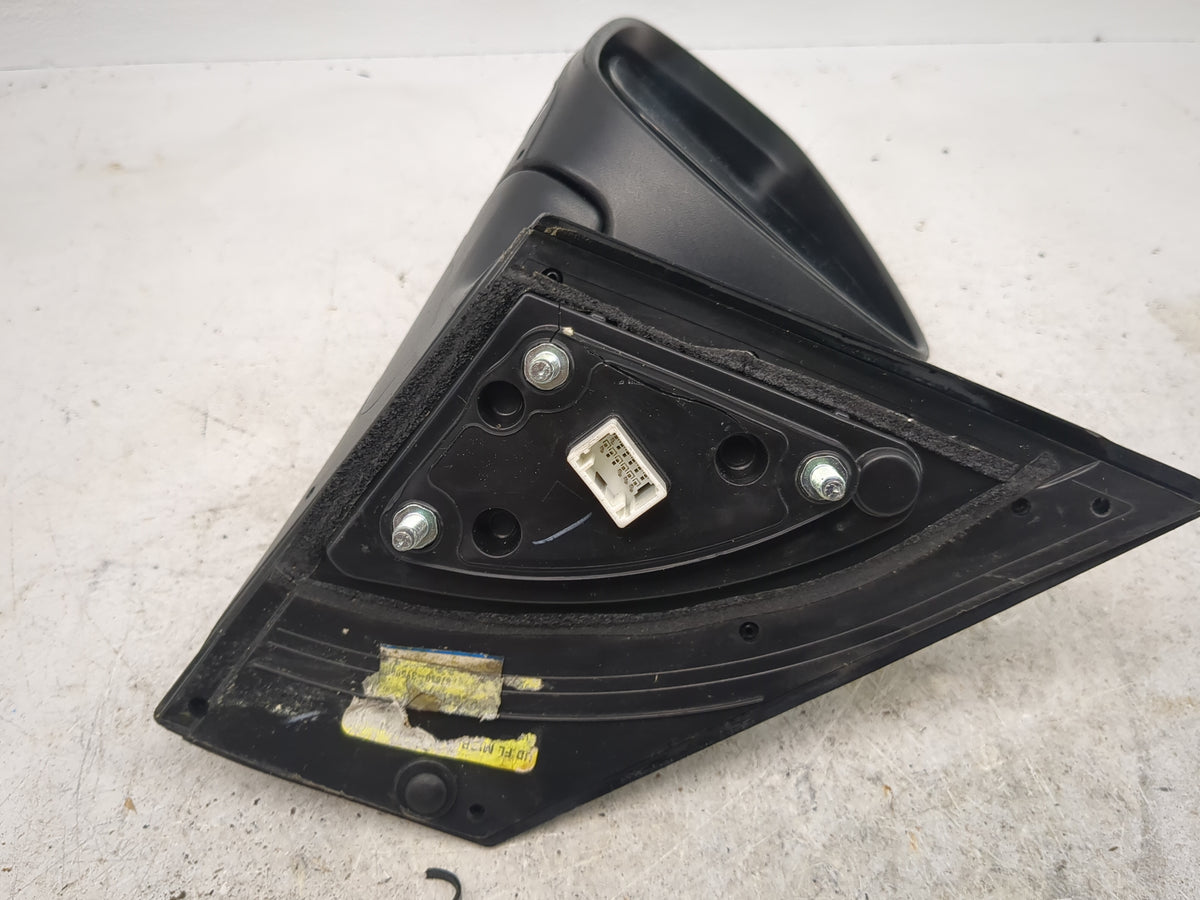 2014-2016 Hyundai Elantra Driver Side View Mirror - Left Door Mirror OEM Used - Oemusedautoparts1.com