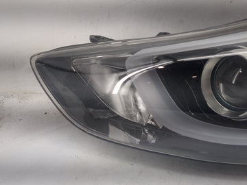 2014-2016 Hyundai Elantra Driver Left Oem Head Light Headlight Lamp 1518539