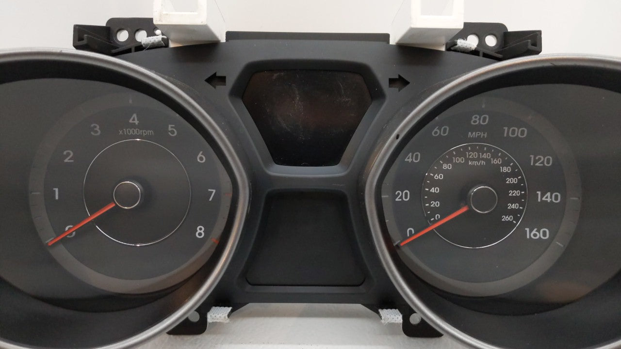 2014-2016 Hyundai Elantra Instrument Cluster Speedometer Gauges P/N:94004-3Y010 Fits Fits 2014 2015 2016 OEM Used Auto Parts