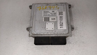 compare product 2015 Hyundai Elantra PCM Engine Control Computer ECU ECM PCU OEM P/N:39102-2EMW5 39103-2EMW5 Fits OEM Used Auto Parts