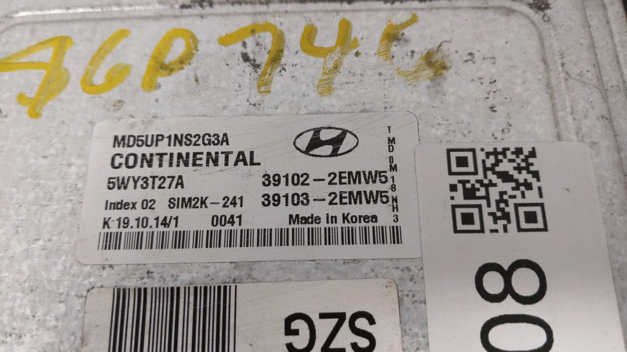 2015 Hyundai Elantra PCM Engine Control Computer ECU ECM PCU OEM P/N:39102-2EMW5 39103-2EMW5 Fits OEM Used Auto Parts - Oemu