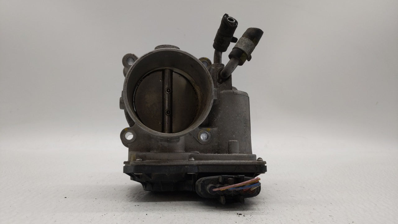 2011-2018 Hyundai Elantra Throttle Body P/N:35100-2E000 Fits Fits 2011 2012 2013 2014 2015 2016 2017 2018 2019 OEM Used Auto