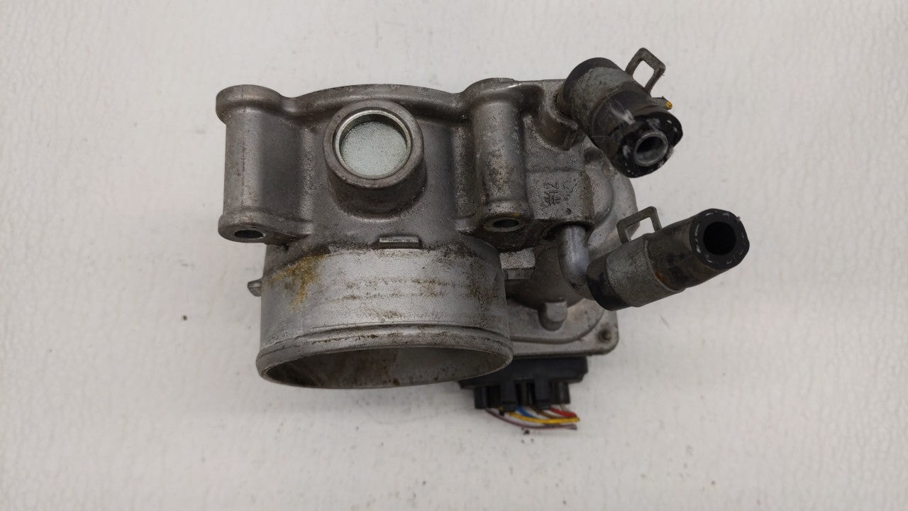 2011-2018 Hyundai Elantra Throttle Body P/N:35100-2E000 Fits Fits 2011 2012 2013 2014 2015 2016 2017 2018 2019 OEM Used Auto