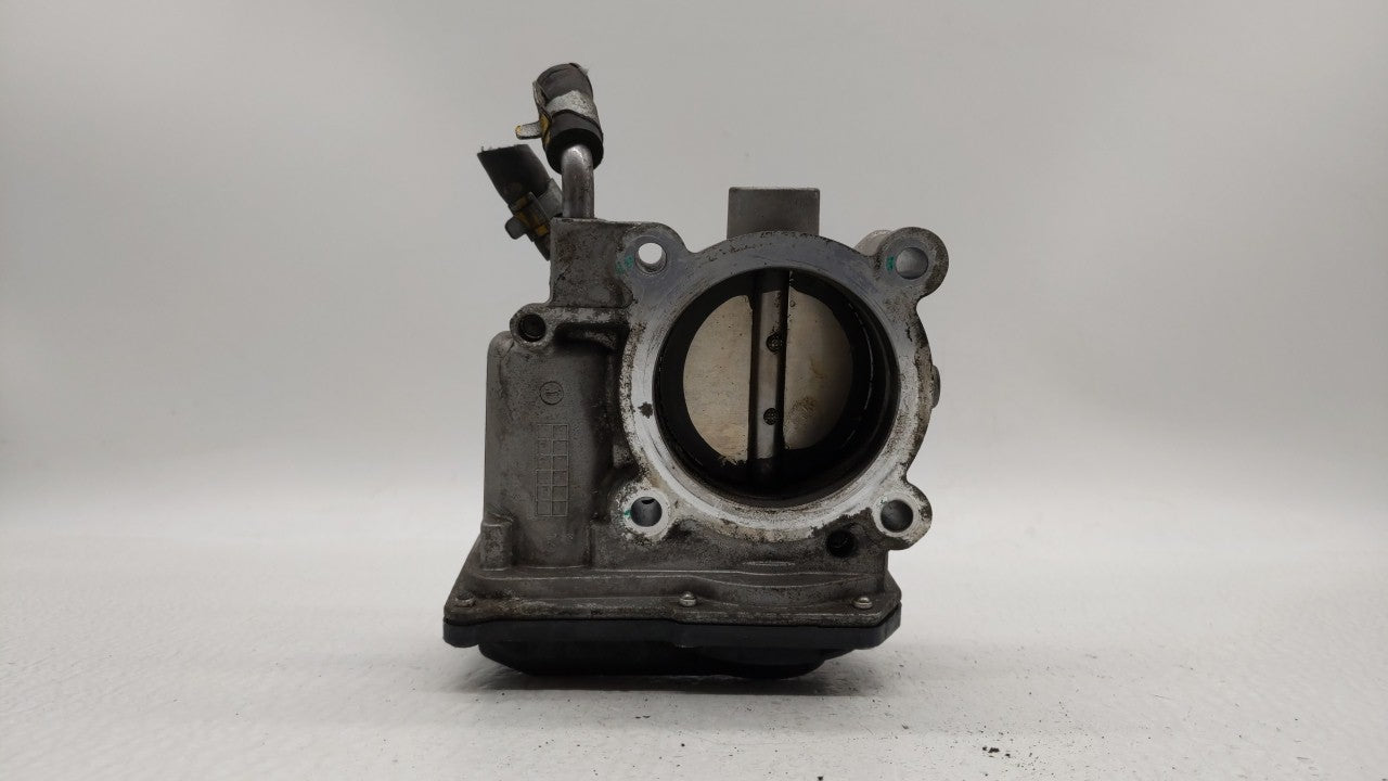 2011-2018 Hyundai Elantra Throttle Body P/N:35100-2E000 Fits Fits 2011 2012 2013 2014 2015 2016 2017 2018 2019 OEM Used Auto