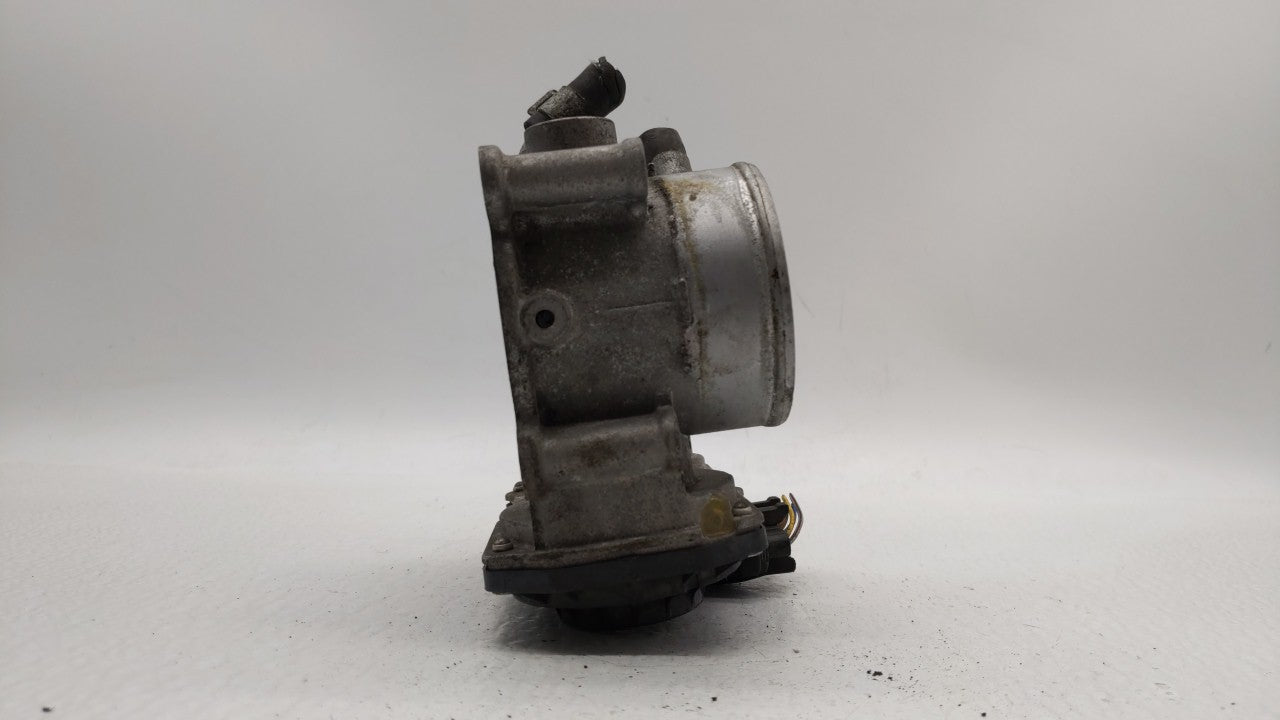 2011-2018 Hyundai Elantra Throttle Body P/N:35100-2E000 Fits Fits 2011 2012 2013 2014 2015 2016 2017 2018 2019 OEM Used Auto
