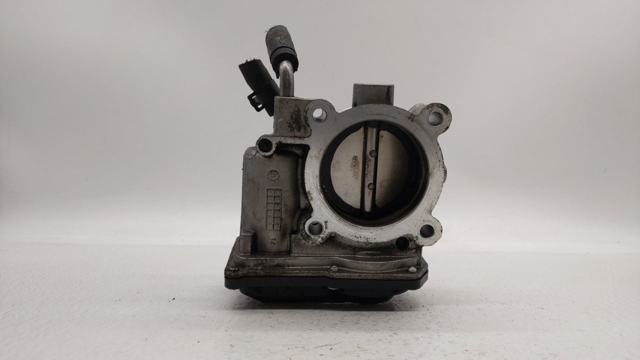 2011-2018 Hyundai Elantra Throttle Body P/N:35100-2E000 Fits Fits 2011 2012 2013 2014 2015 2016 2017 2018 2019 OEM Used Auto