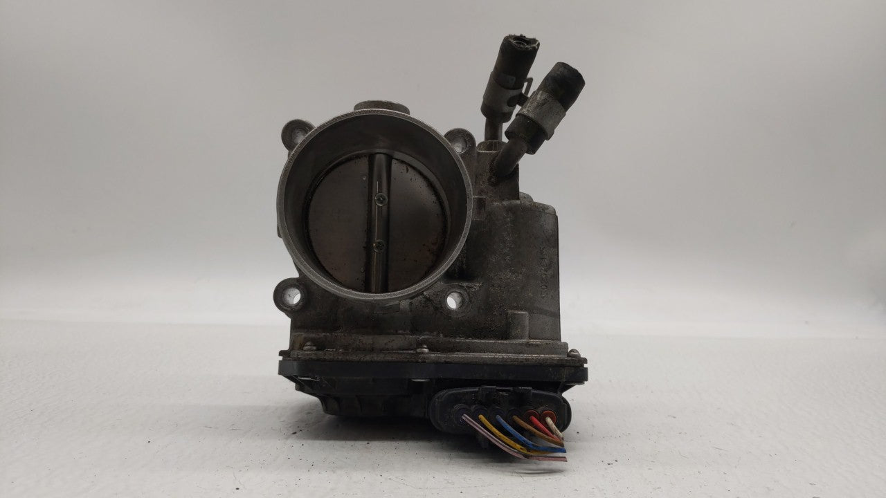 2011-2018 Hyundai Elantra Throttle Body P/N:35100-2E000 Fits Fits 2011 2012 2013 2014 2015 2016 2017 2018 2019 OEM Used Auto